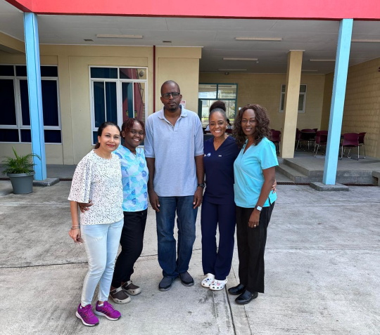 Fig-7-UWI-Team-in-St-Vincent-1.jpg